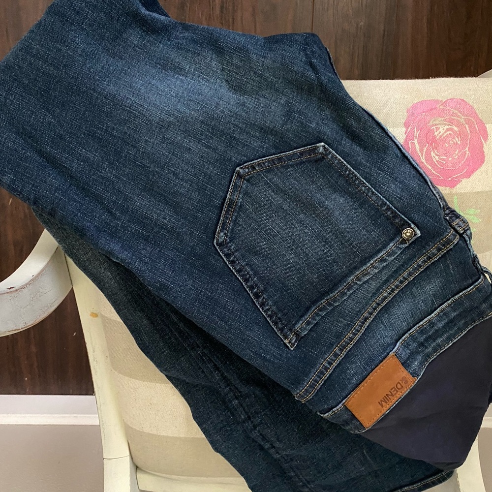 Denim maternity jeans size 6